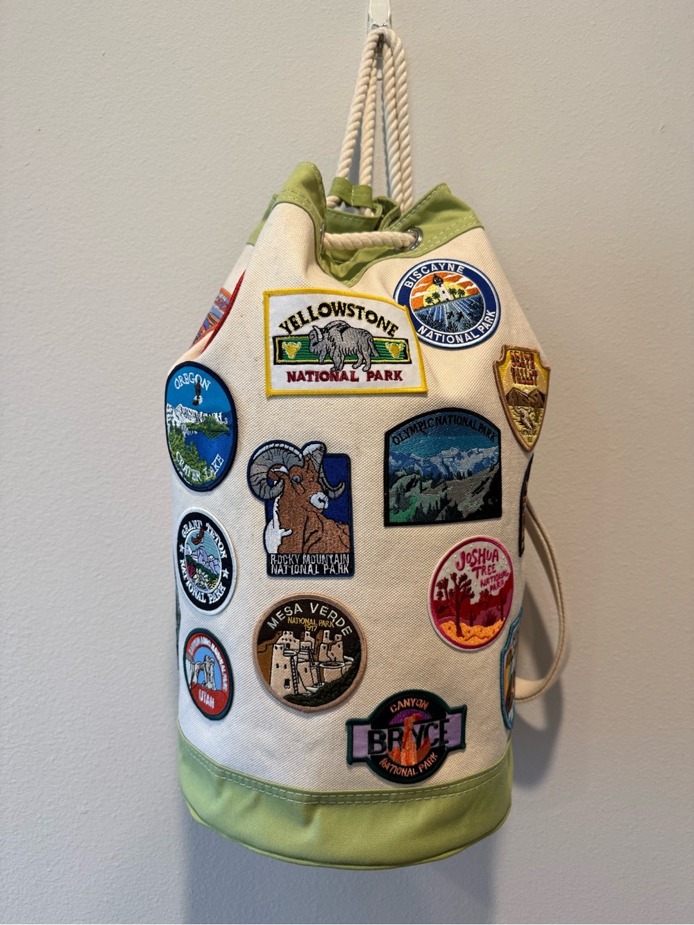 ✨One of a Kind✨ L.L. Bean RARE Vintage duffle Tote Bag National Park Patches - Picture 5 of 7